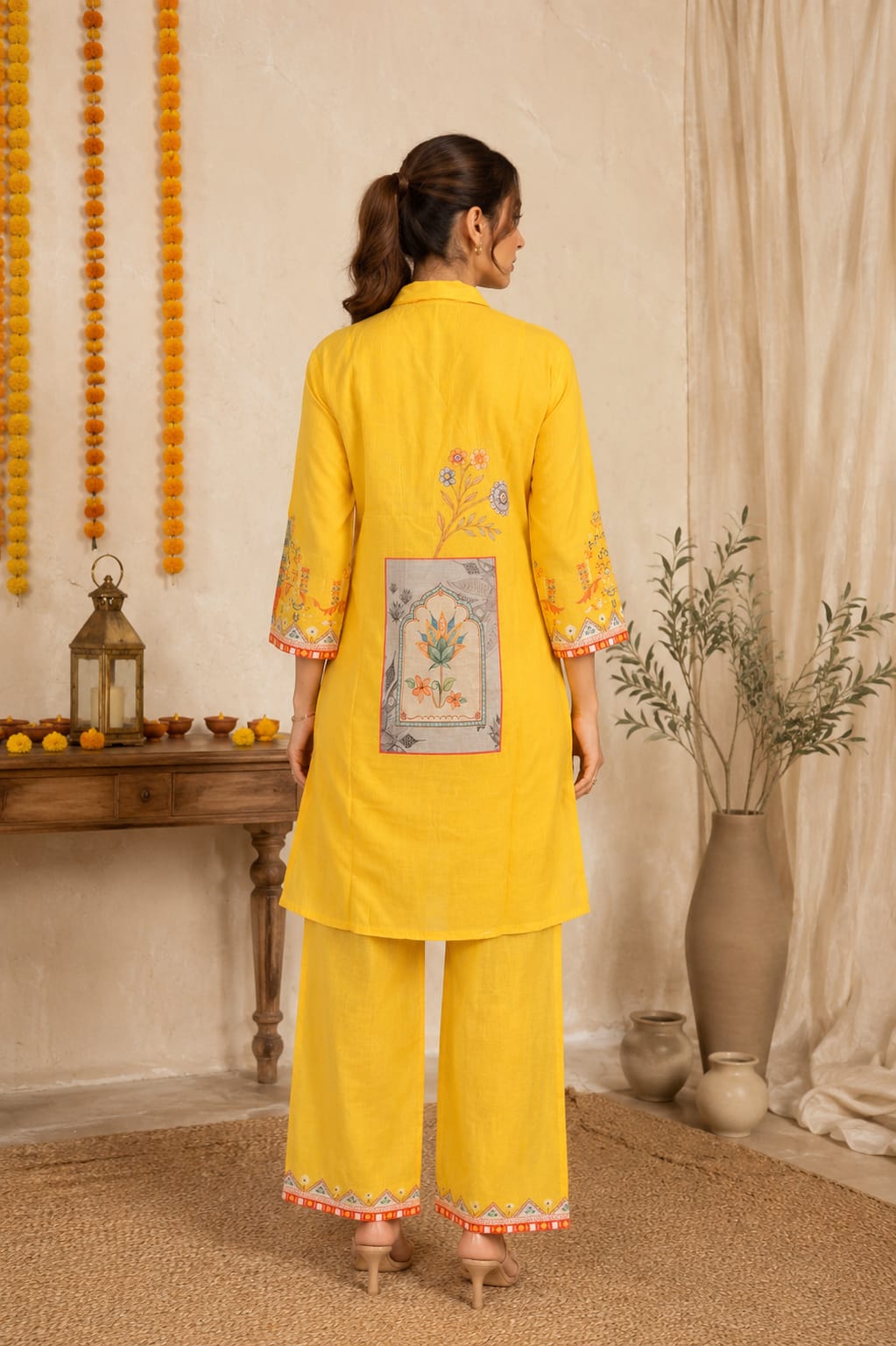 Women's Sunshine Yellow Heritage Printed Kurta Pant Set - Yellow