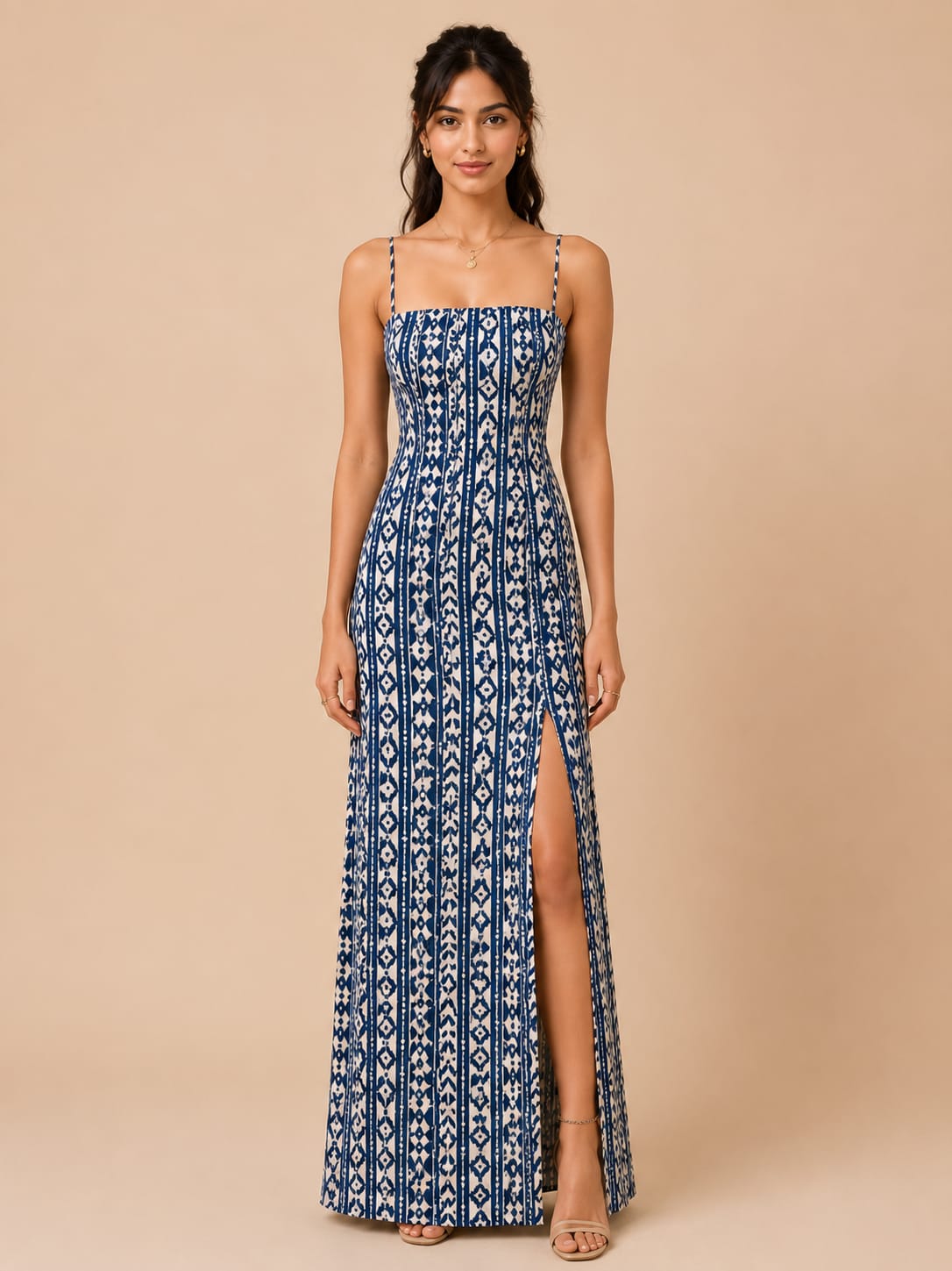 BLUE & WHITE PRINTED MAXI DRESSBLUE AND WHITE